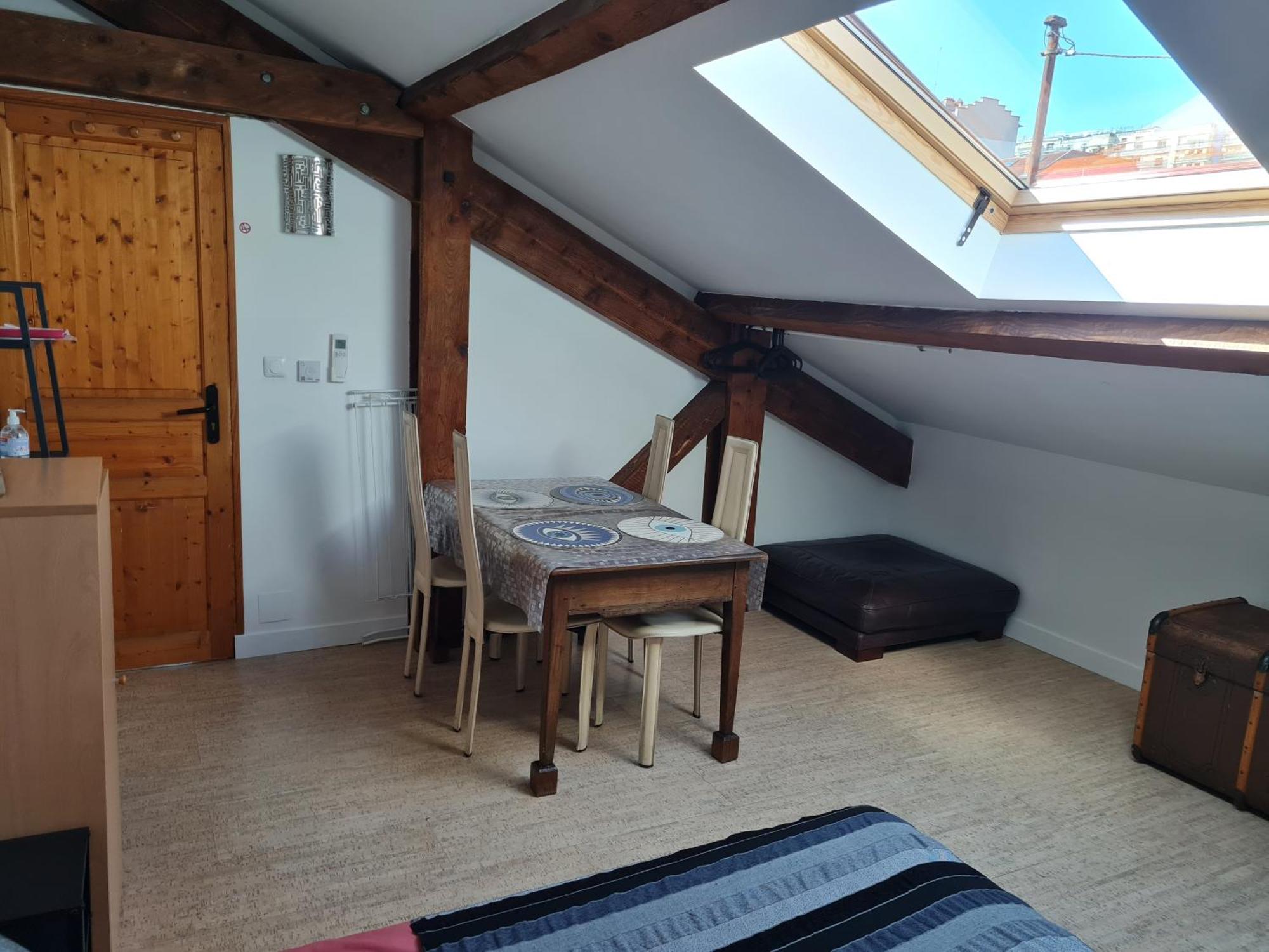 Espace Beleverte Bussiere 1 Tamaris Appartement Meuble De 2 Chambres Oullins Exteriér fotografie